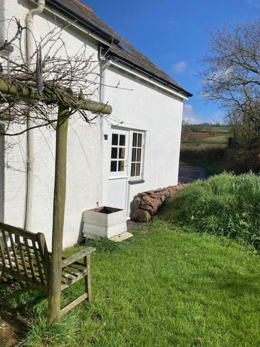 Rural Devon Retreat In Stunning Exe Valley. Exeter Exteriör bild